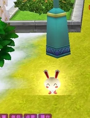 qq炫舞中红色玩偶兔在哪