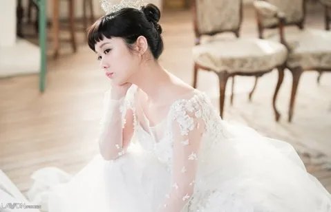 韩国演员张娜拉宣布结婚，男方是何许人也？