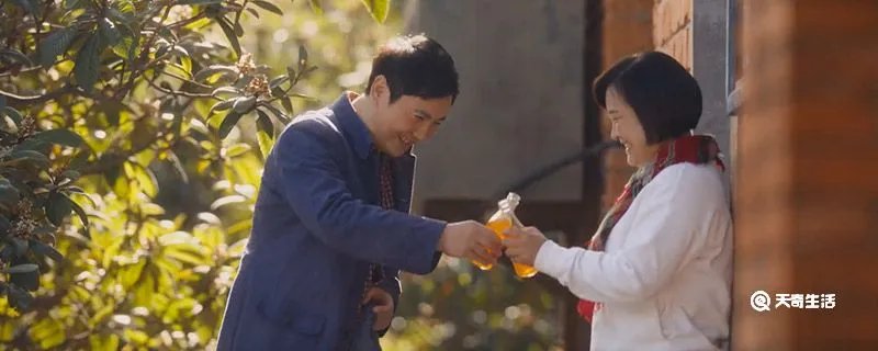 贾玲的妈妈真的车祸去世了嘛