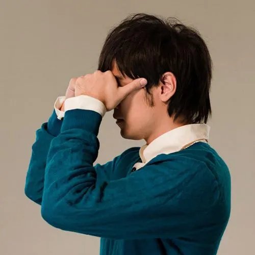 如何做眼保健操？要有图来示范!