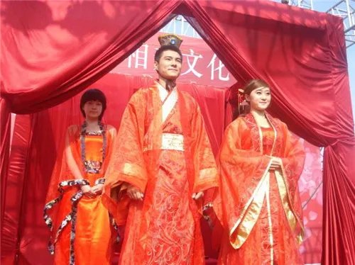 汉制婚礼办一场多少钱 办婚宴省钱技巧