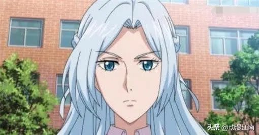 全职法师中莫凡和几个女人发生了性关系