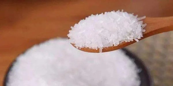 鸡精和味精的区别 鸡精和味精的区别在哪里