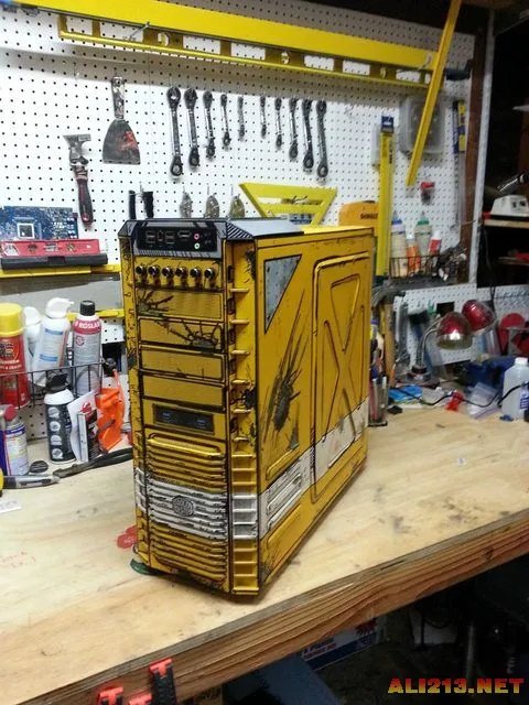 《无主之地2》机箱MOD 最完美的画面风格体现