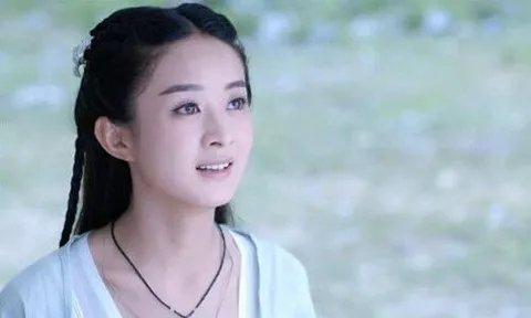 疑似赵丽颖整容前后照片对比 前后对比照令人大吃一惊