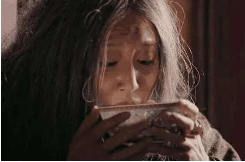 《如懿传》中如懿为什么是了无牵挂的走的 如懿看到了什么