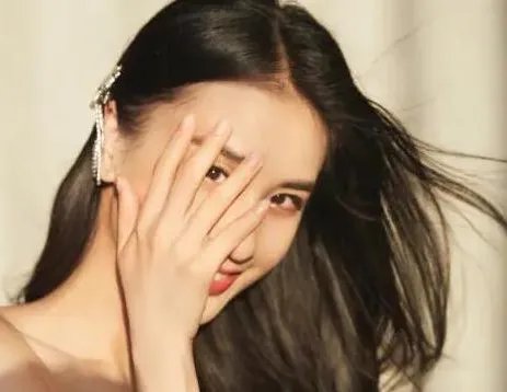 网曝黄圣依录浪姐时把淦读筋，对此事你是怎么看待的？