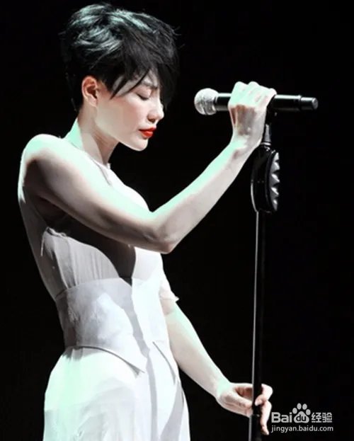 怎么看王菲演唱会直播