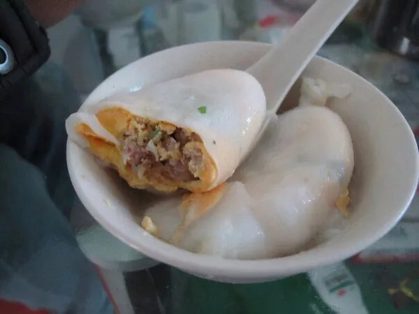 神奇的灌蛋，是如何把那么多东西塞到蛋里去的？