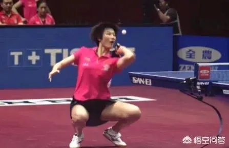 为什么丁宁的下蹲式发球这么厉害?