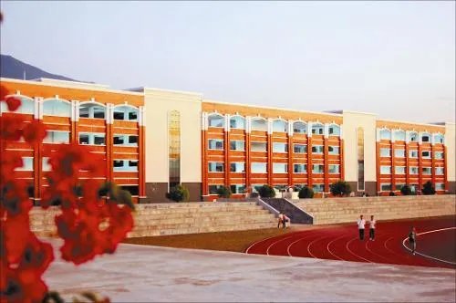 泉州仰恩大学的学校简介是怎样的？