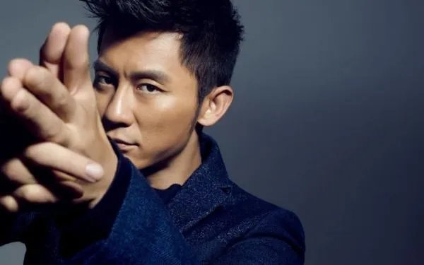 李晨分手后的绯闻女友是谁？