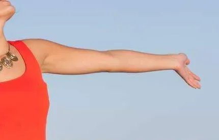 手臂吸脂需要多少钱