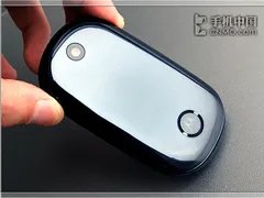 再降200元 摩托罗拉U9直破2000元大关
