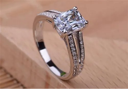 一般婚戒多少钱 买婚戒什么的价格比较好