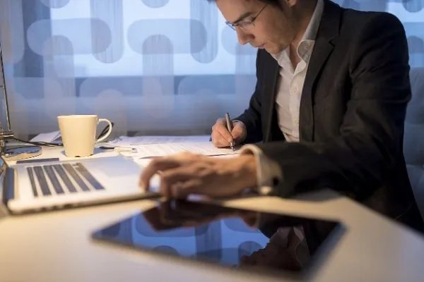 面试的时候，被问到是否单身，我该不该说谎？