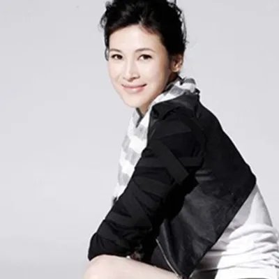 童蕾吻戏照片曝光 童蕾被传潜规则揭秘感情生活很混乱