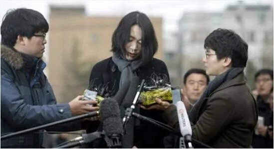 坚果返航的事件结果