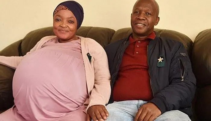 自称生十胞胎女子被送入精神病院是怎么回事