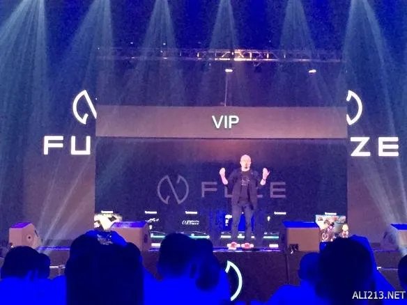 战斧F1发布会正在直播 共同见证新一代国产主机诞生