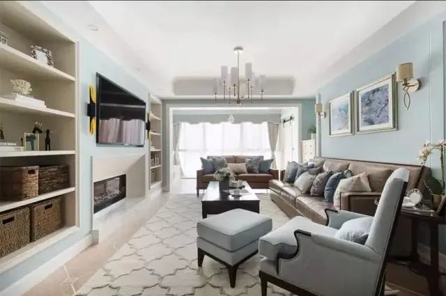 客厅和阳台窗帘如何装,看完才恍然大悟!