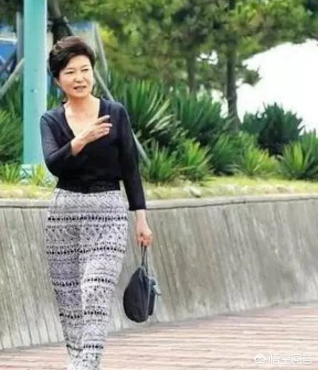 一审宣判要被电视直播，这是朴槿惠的幸运还是不幸？