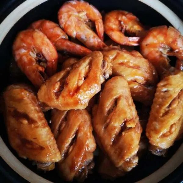 香味扑鼻的三汁焖锅怎么样做味道鲜美，上桌非常受欢迎？