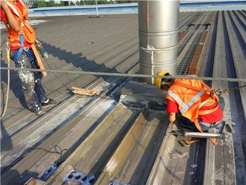 补漏防水胶弄到衣服上怎么办