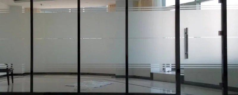 玻璃贴膜怎么去除