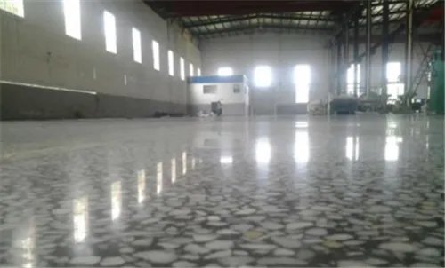 水磨石地面怎么翻新