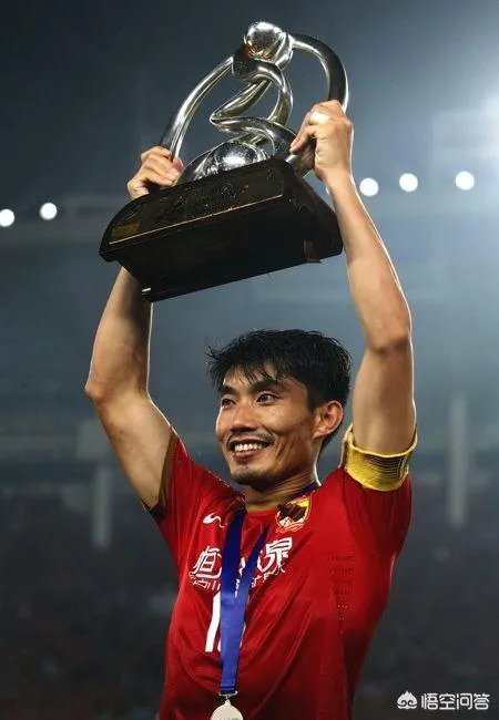 里皮:“郑智可能会像布冯一样回归国家队”,你希望郑智的回归吗?为什么?