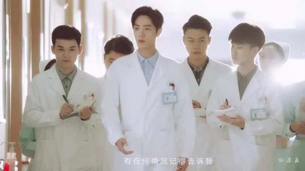 《余生请多指教》肖战上演“霸道医生”，肖战与医生的形象是否贴合？