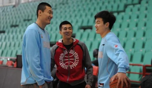 辽宁男篮名将刘书楠，为什么被封杀了？