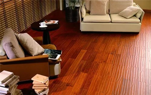 自发热地板品牌有哪些 自发热地板市场价是多少