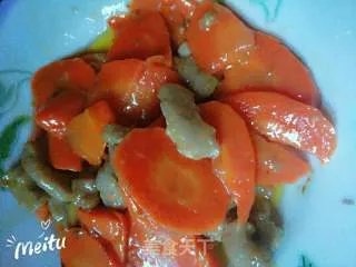 胡萝卜炒肉