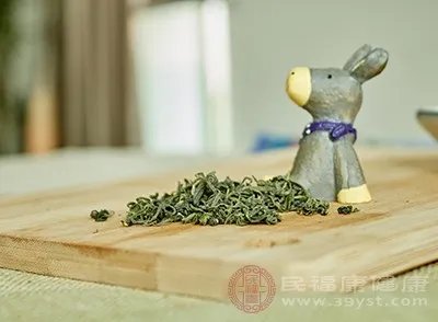 绿茶的副作用 这些人平时要少喝绿茶
