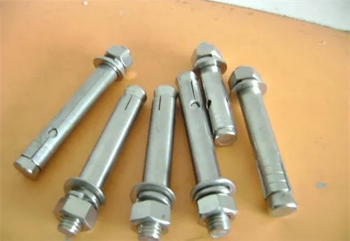 怎么打膨胀螺丝