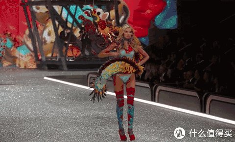 用13亿掏空你的身体：历年维密Fantasy Bra盘点