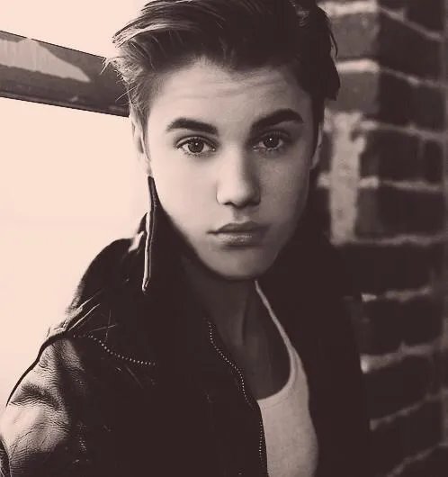 大家有没有自己觉得贾斯汀比伯最好看的照片？