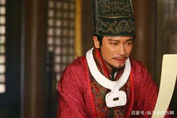 秦桧后人要求撤掉雕像：我祖先都跪了500年了，也该跪够了吧？