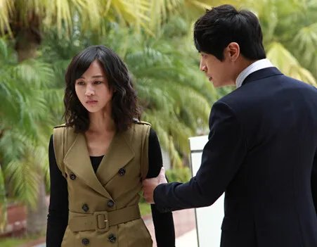 童话二分之一是郑爽首次客串 台湾气质美女张钧甯倾情演绎