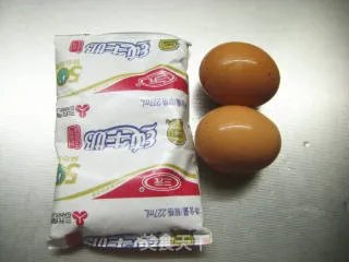 牛奶炖蛋