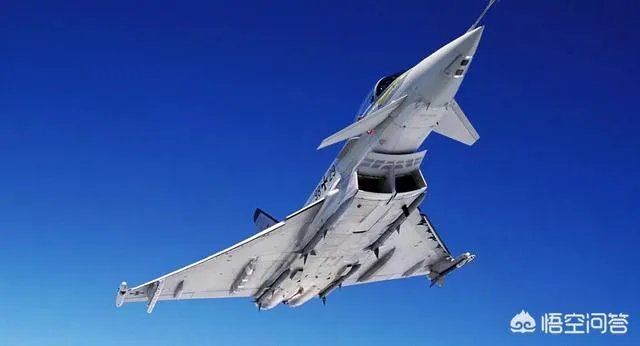 每一个飞行员是只开固定的飞机吗，还是随机的，轮到哪架开哪架？