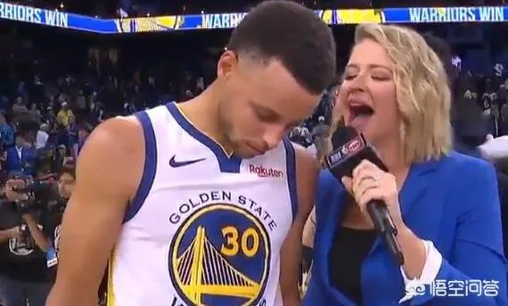 库里新赛季首秀集锦，20投11中，三分9中5，你怎么看库里的表现？