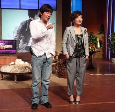 王杰女儿的简历介绍 歌坛浪子情史大揭秘