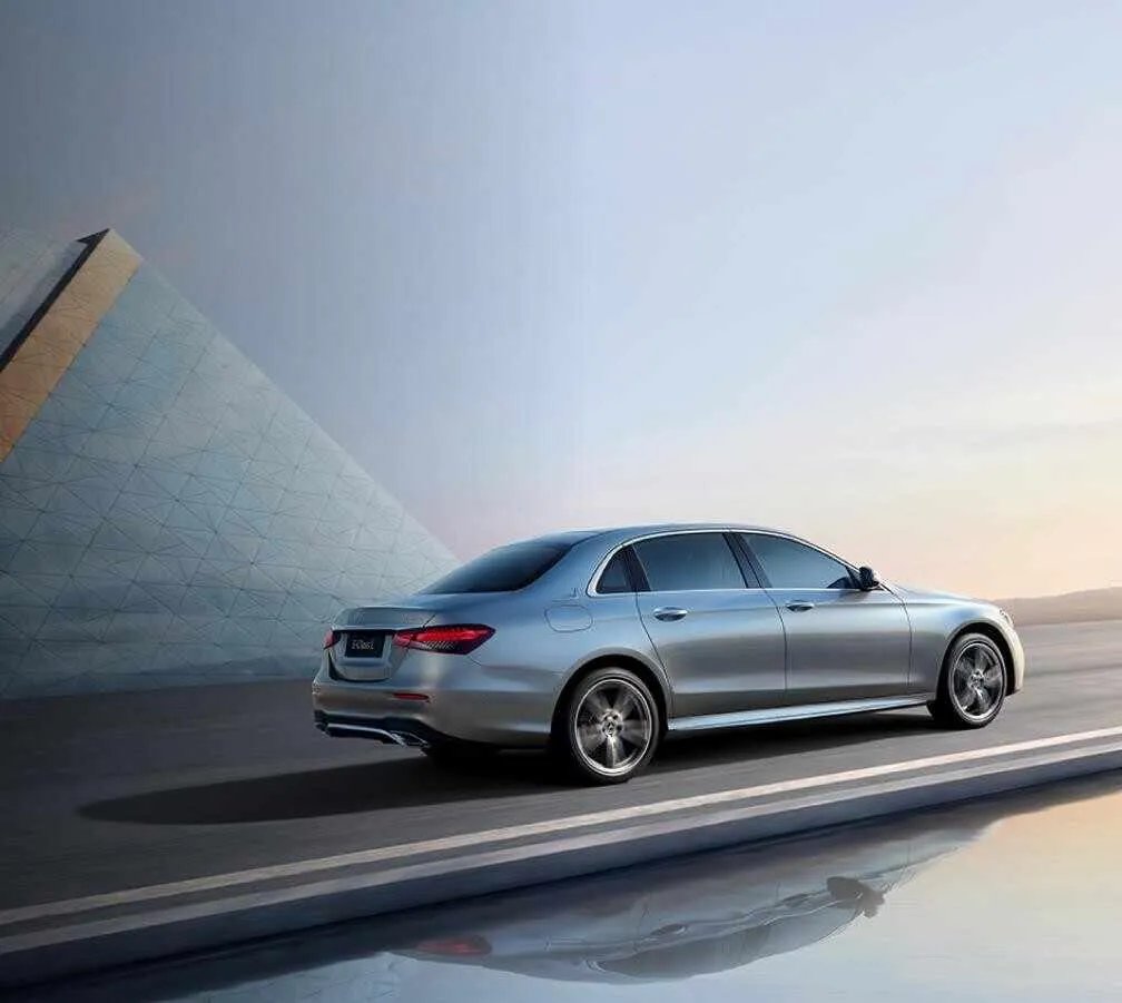 2021款奔驰e300l报价及图片，奔驰e300l新车多少钱