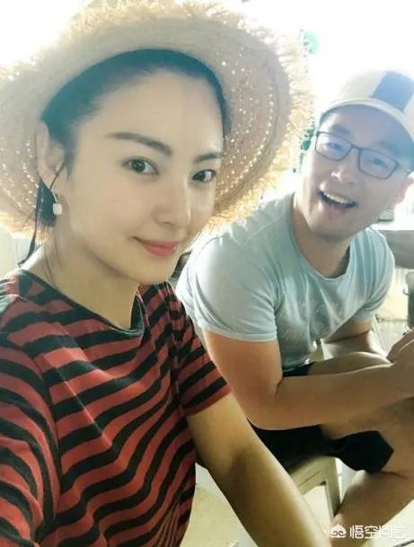 张雨绮前夫袁巴元疑似发朋友圈骂张雨绮，你怎么看？