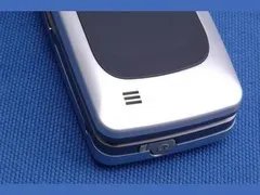 昔日待机王风光不再 飞利浦9@9c仅1390