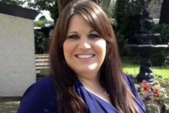 女子死于新冠后骨灰被制成烟花：烟火燃放长达5分钟！