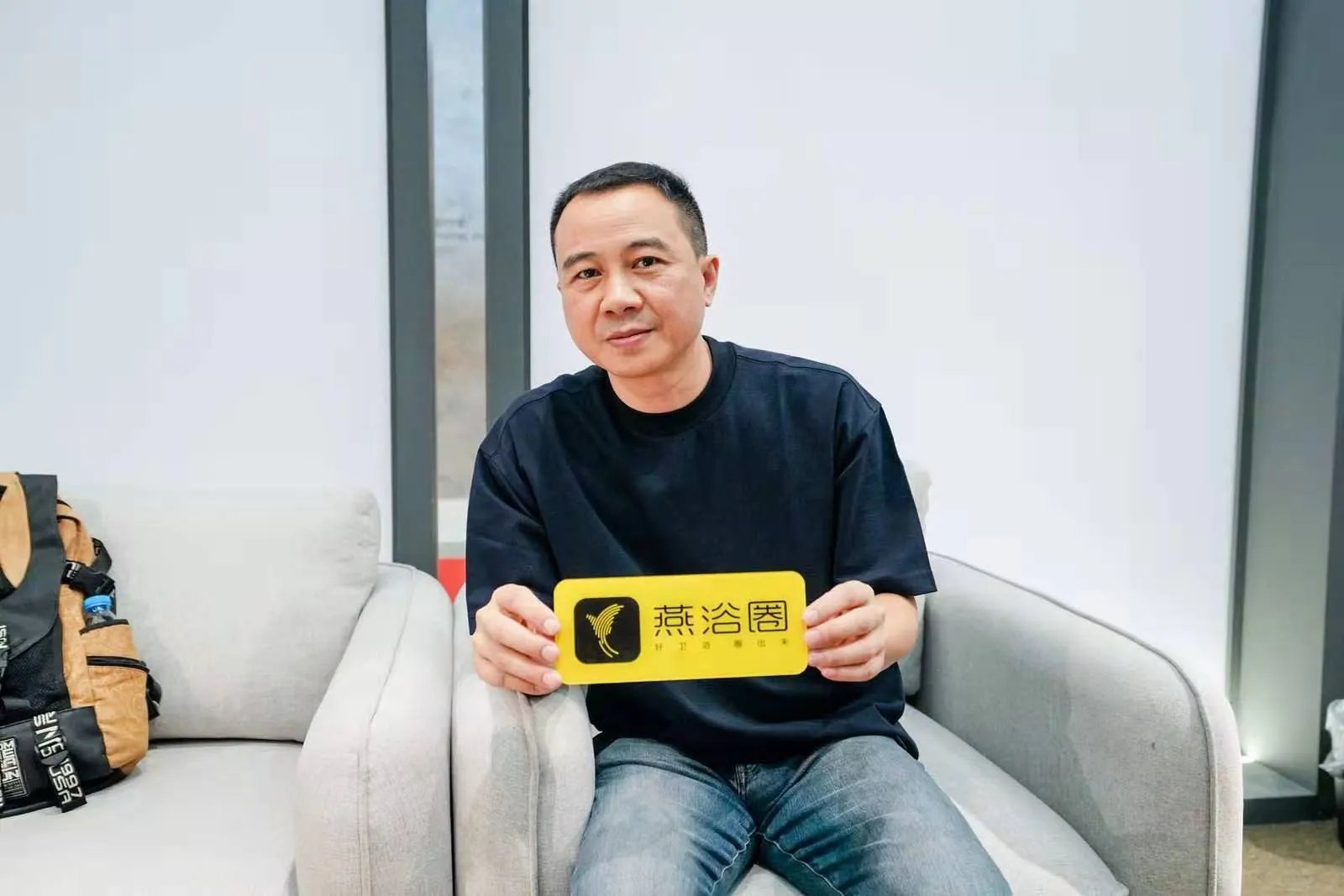 富兰克亮相2021上海厨卫展：一场光与影的奇幻之旅